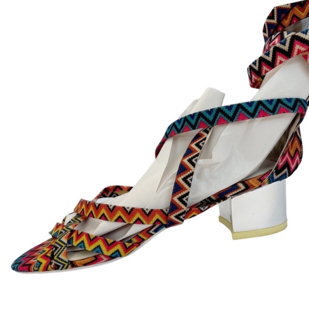 Jeffrey Campbell Woven Tribal Chevron
ENYO-M Gladiator Sandal Heels Size 8 - Picture 6 of 9